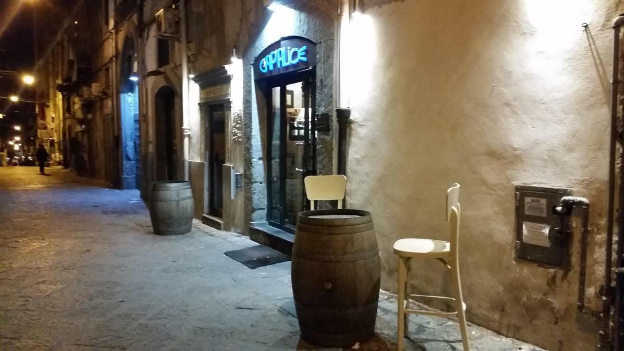 Ai Baretti B&B Napoli Esterno foto