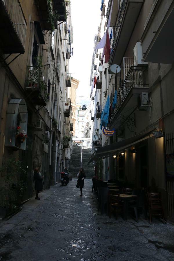 Ai Baretti B&B Napoli Esterno foto